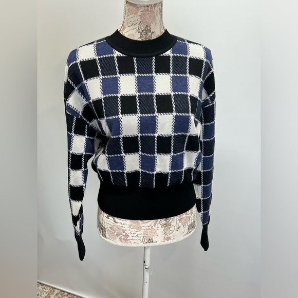 BOSS Blue and black check crew neck crop sweater size L - Picture 11 of 16